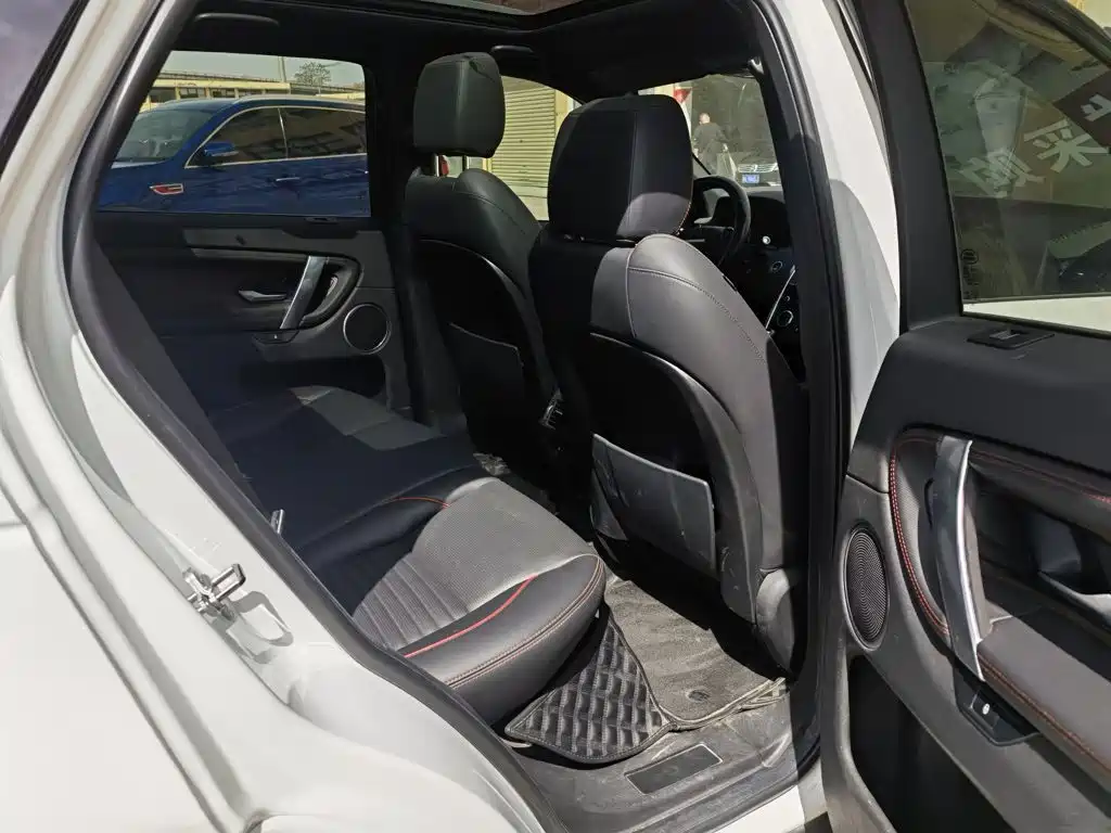 Land Rover Discovery Sport 2020 — фото 18