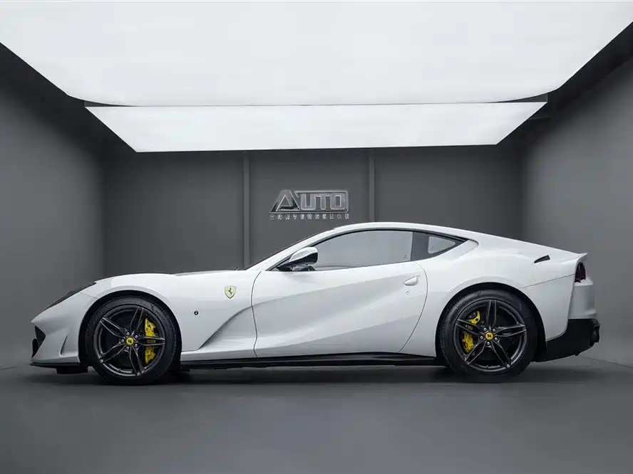 Ferrari 812 2020 — фото 3