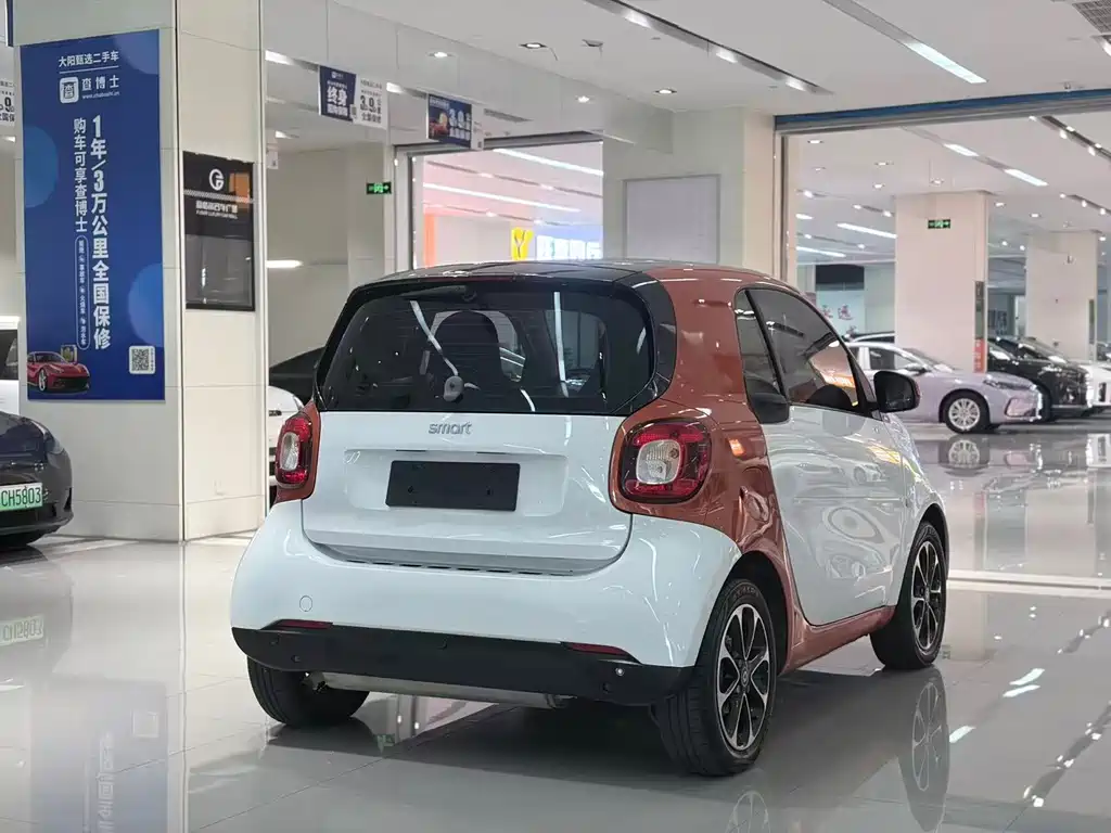 smart fortwo 2017 — фото 7