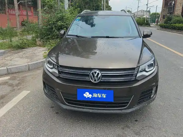 Volkswagen Tiguan 2015
