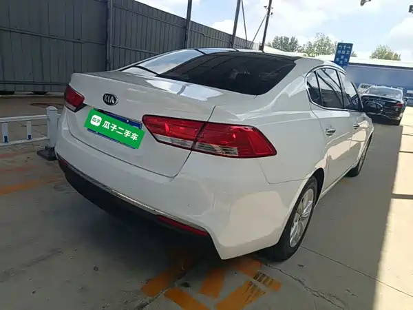 Kia K4 2015