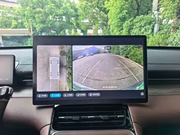 Wuling Starlight S 2024