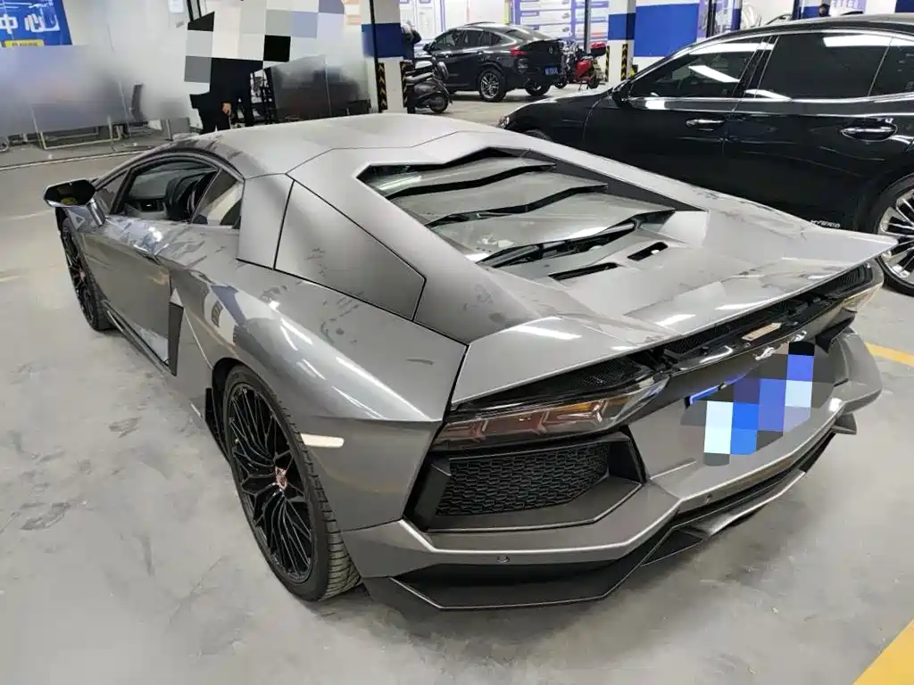 Lamborghini Aventador 2016 — фото 4
