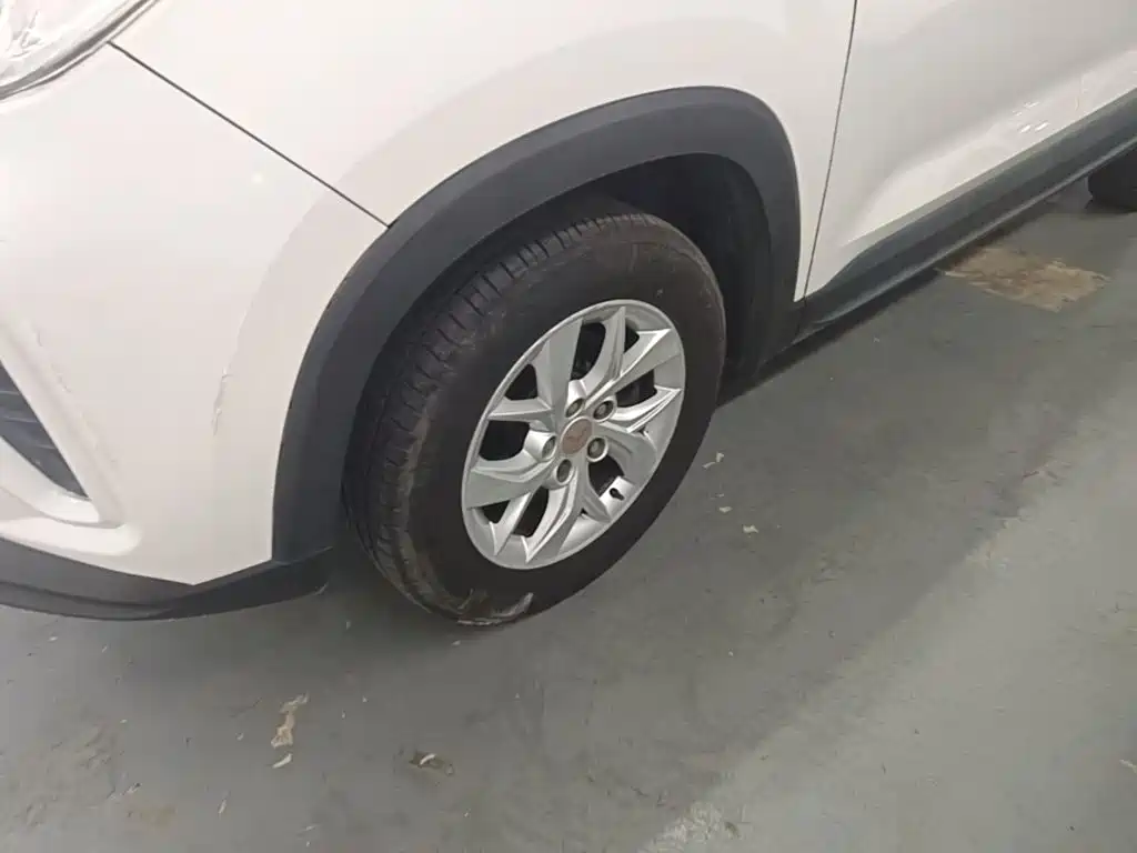 Wuling Hongguang S3 2019 — фото 23