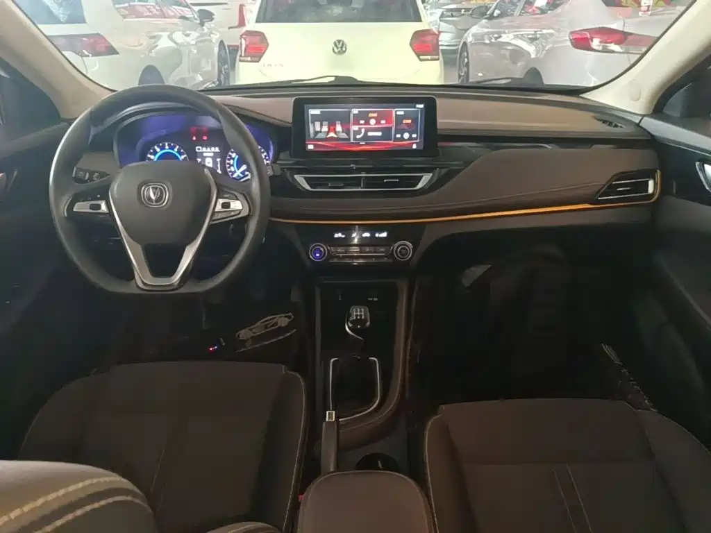 Changan Eado DT 2021 — фото 10