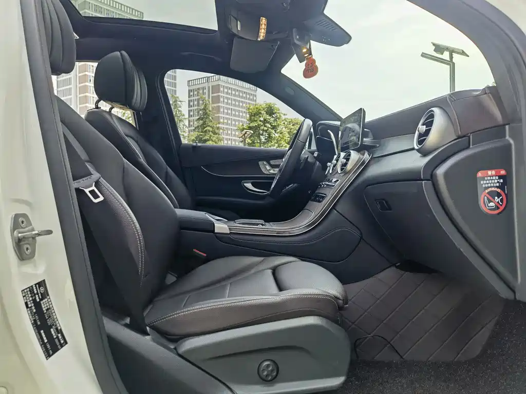 Mercedes-Benz GLC 2020 — фото 13