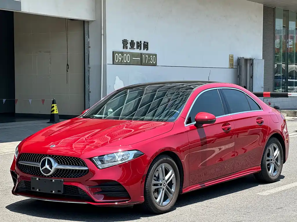 Mercedes-Benz A-Class 2021
