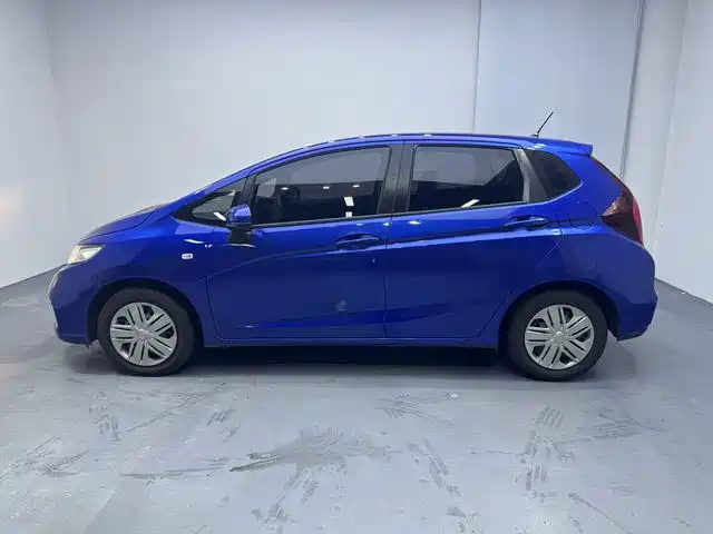 Honda Fit 2019 — фото 7