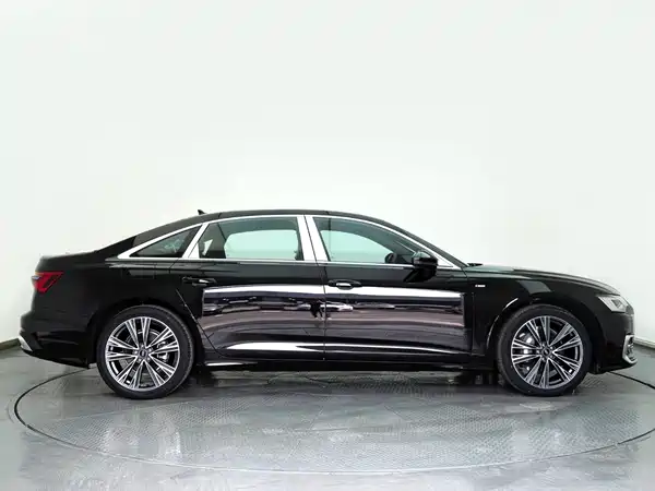 Audi A6L 2025