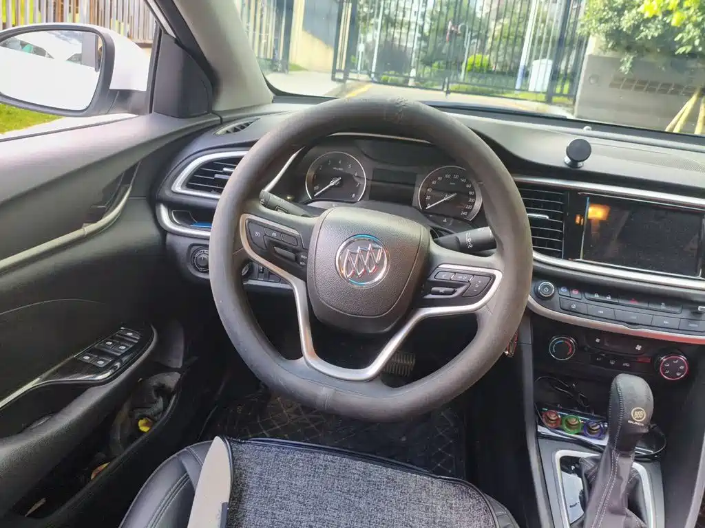 Buick Excelle 2022
