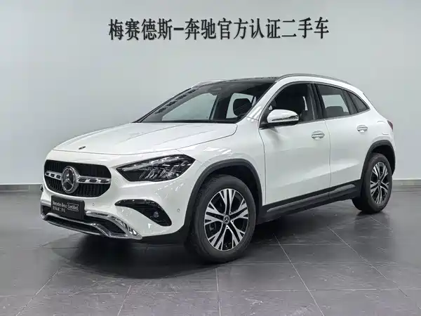 Mercedes-Benz GLA 2024