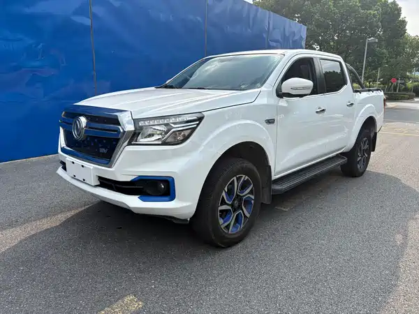 Dongfeng Ruiqi 6 New Energy 2023