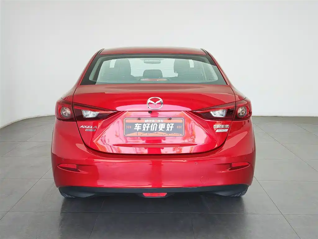 Mazda 3 Axela 2019 — фото 4