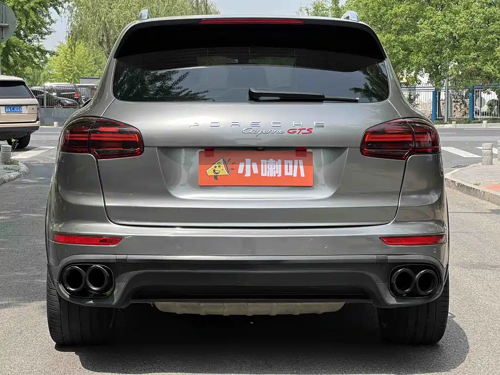 Porsche Cayenne 2015 — фото 24