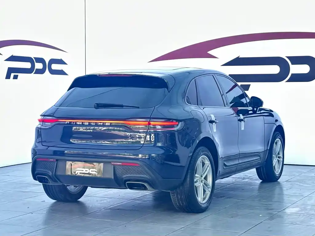 Porsche Macan 2022 — фото 21