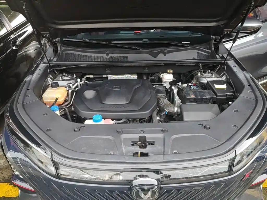 Changan CS75PLUS 2022 — фото 20