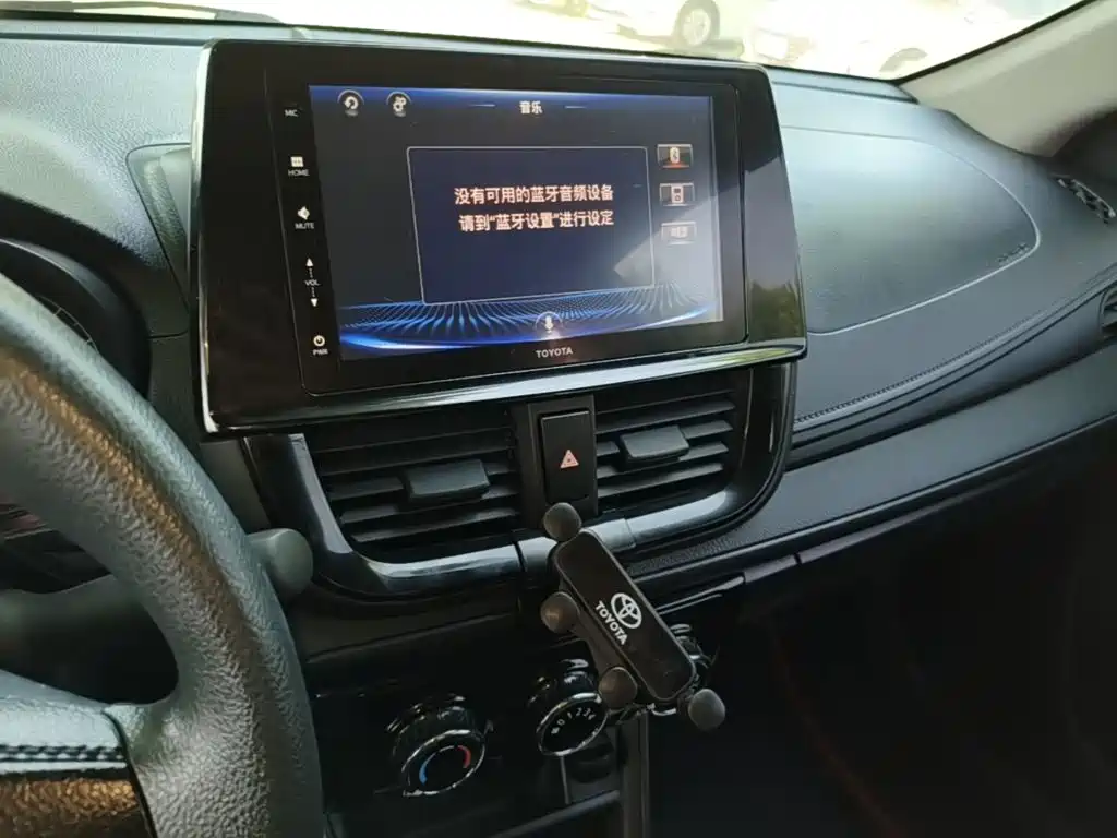 Toyota Vios 2023 — фото 13