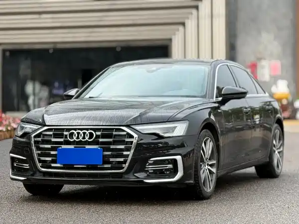 Audi A6L 2022