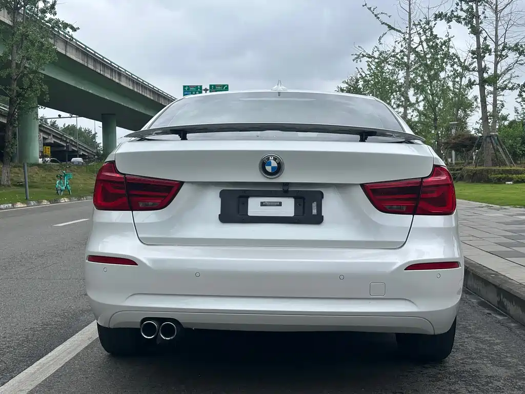 BMW 3 Series GT 2017 — фото 8