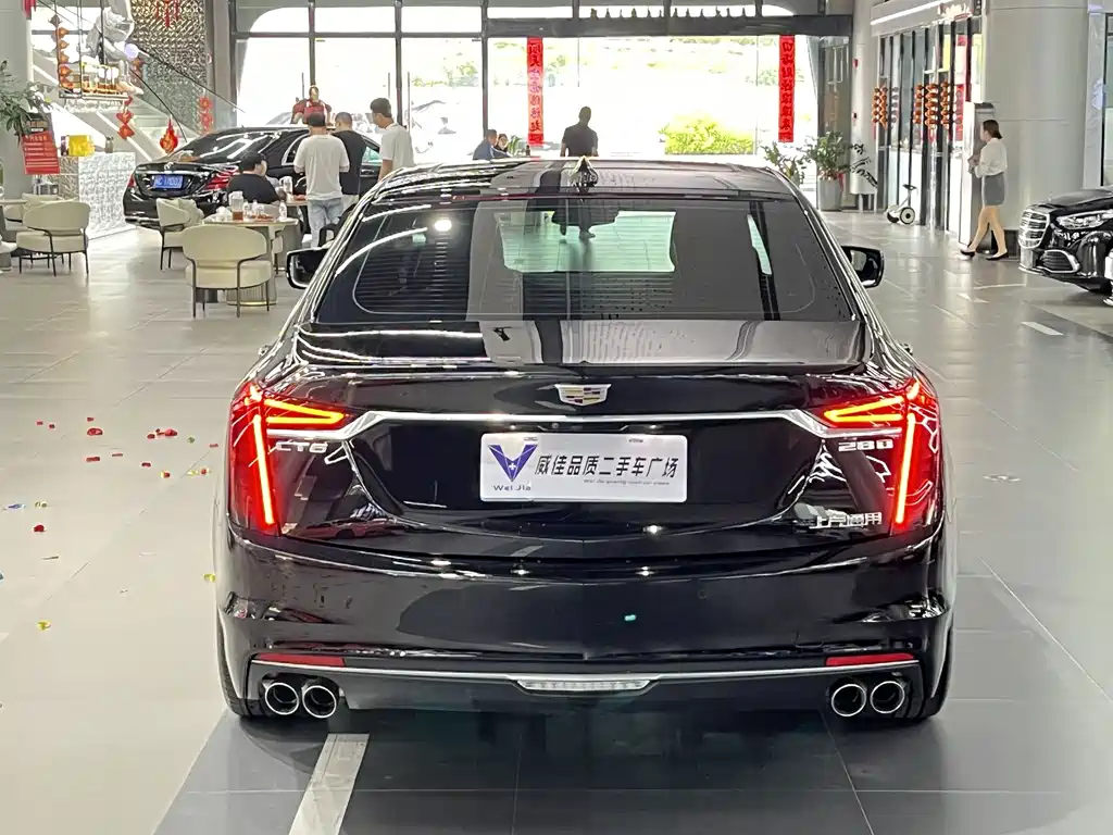 Cadillac CT6 2023 — фото 8