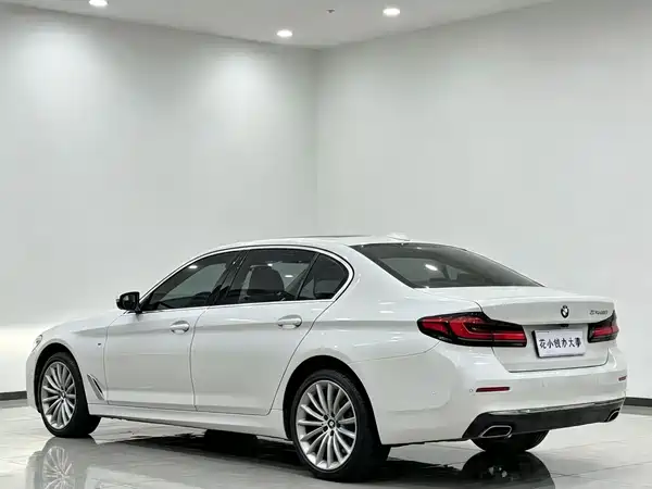 BMW 5 Series 2022