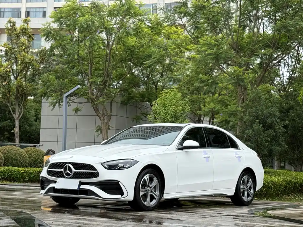 Mercedes-Benz C-Class 2022 — фото 1