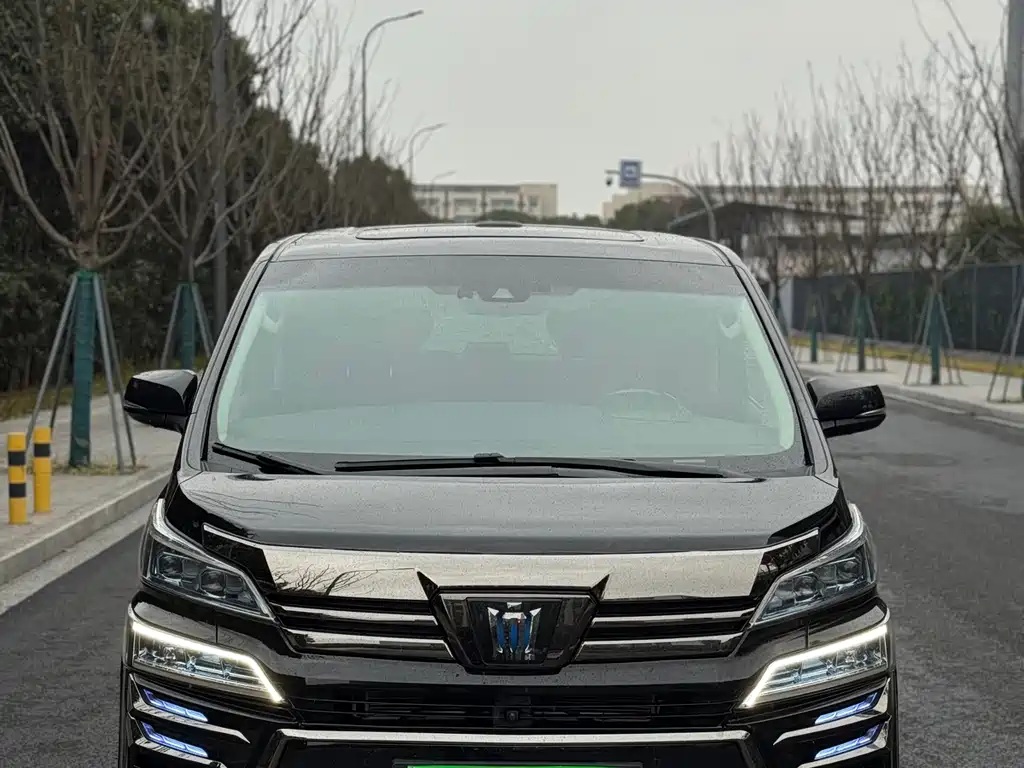 Toyota Vellfire 2021 — фото 2