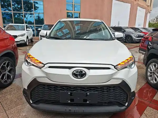 Toyota Frontlander 2024