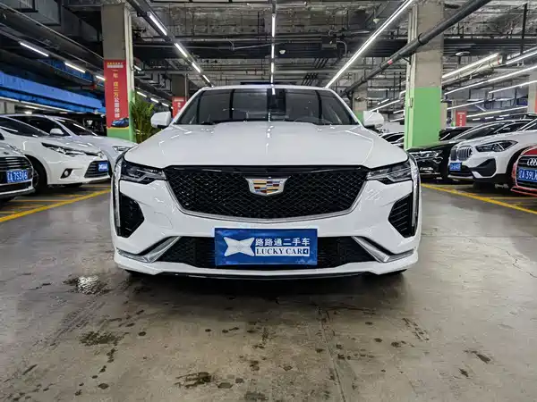 Cadillac CT4 2020