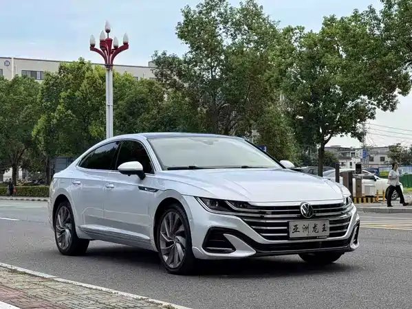Volkswagen CC 2021
