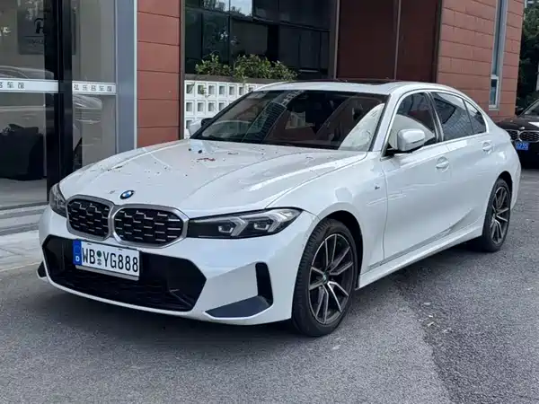 BMW 3 Series 2024