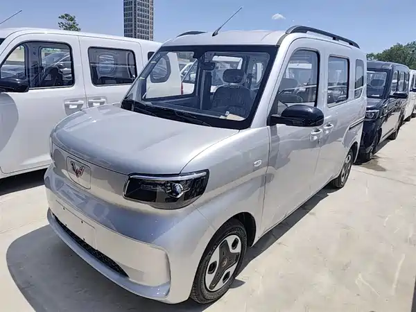 Wuling Zhiguang New Energy 2025