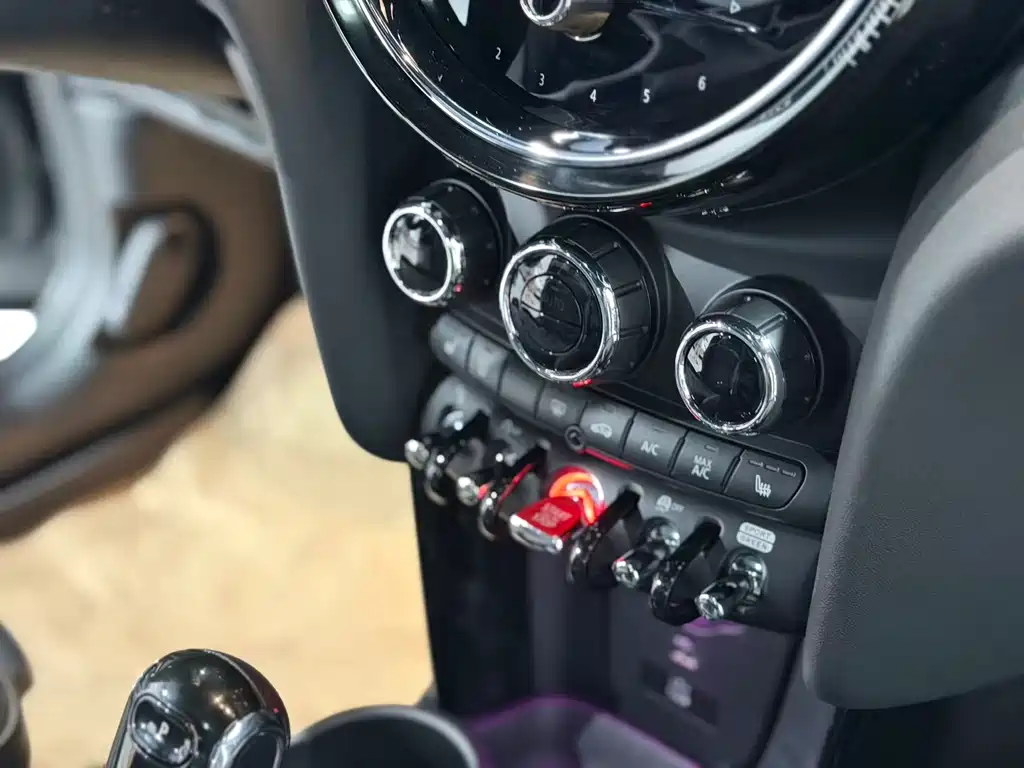 MINI JCW 2023 — фото 12