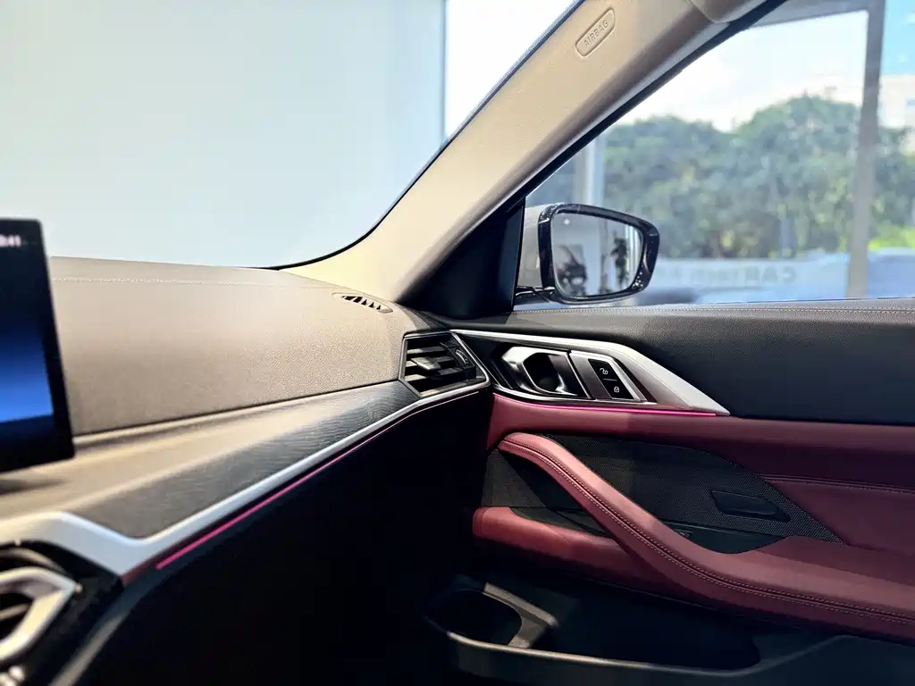BMW 4 Series 2024 — фото 18