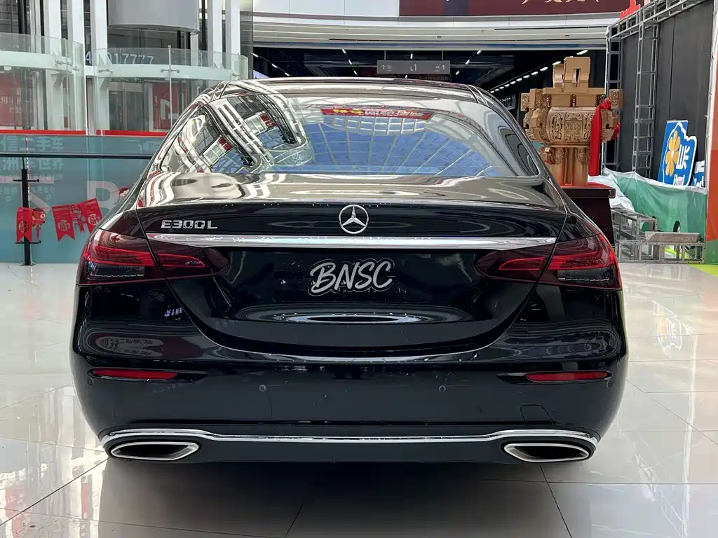 Mercedes-Benz E-Class 2021 — фото 11