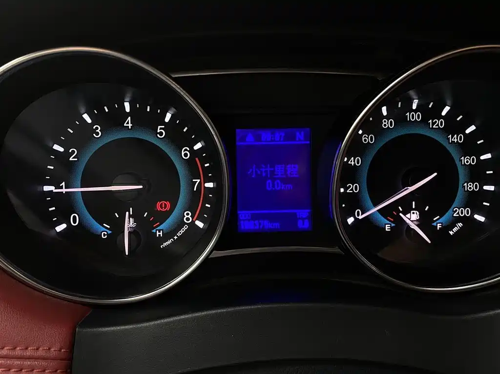 Haval H1 2015 — фото 16