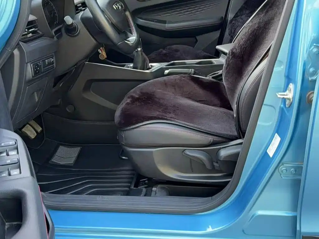 Geely Vision X3 2021