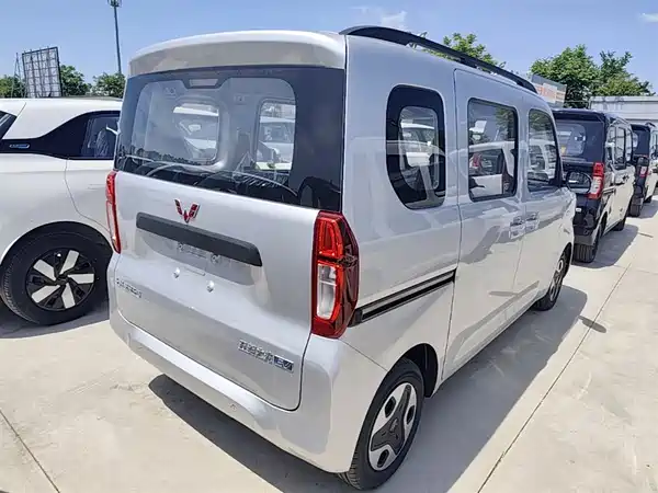 Wuling Zhiguang New Energy 2025