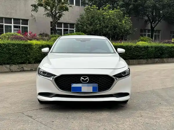 Mazda 3 Axela 2021