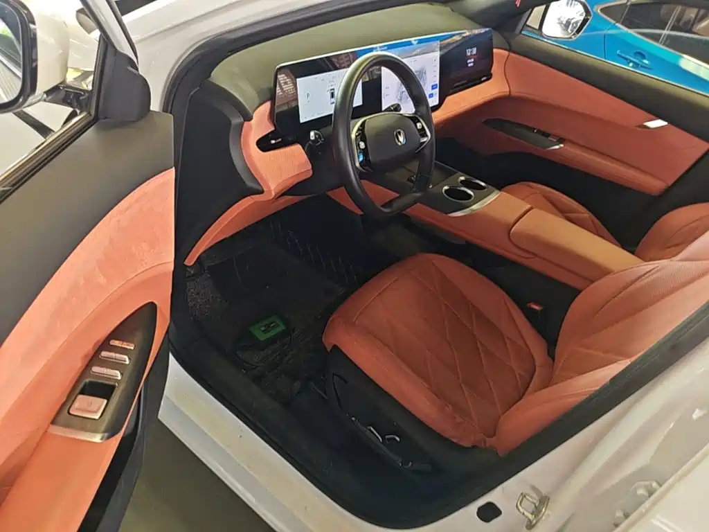 Changan CS75 PLUS 2024 — фото 16