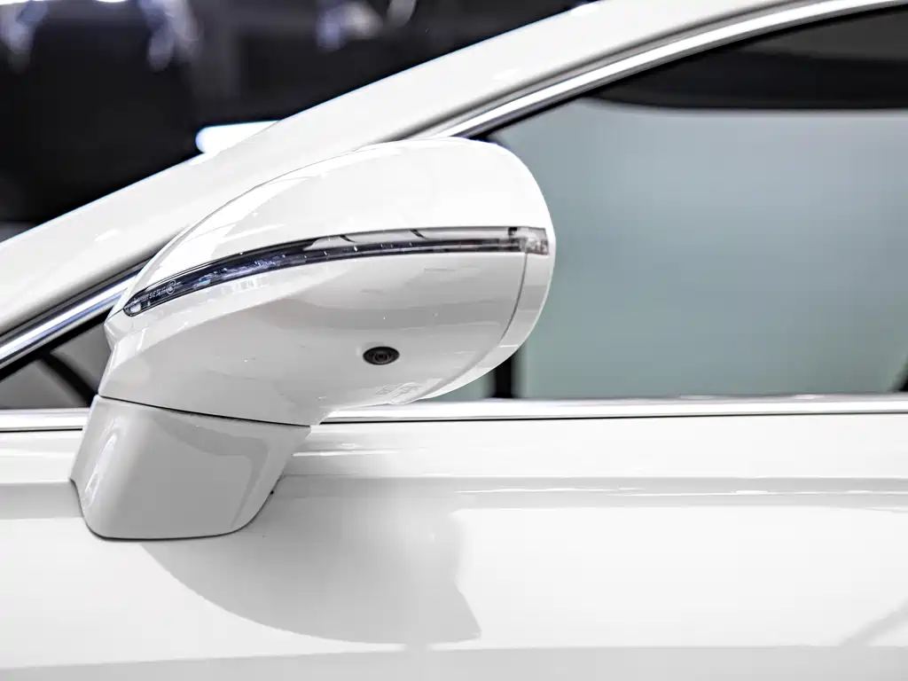 Bentley Flying Spur 2021 — фото 16