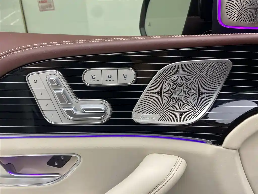 Mercedes-Benz GLS 2023 — фото 25