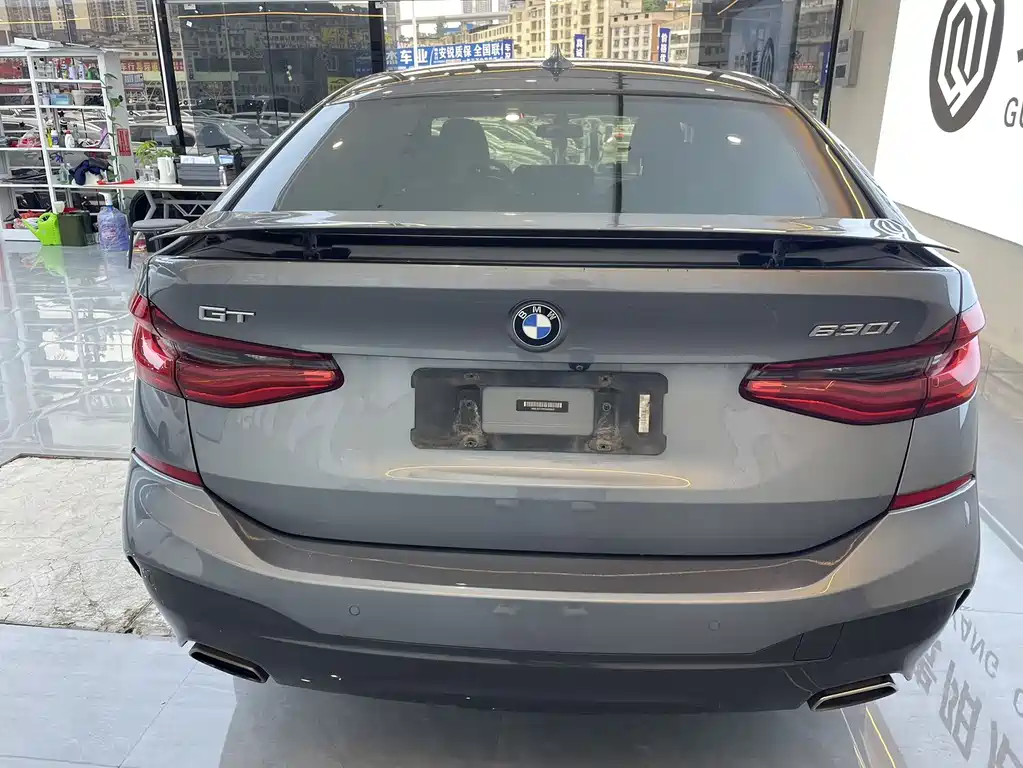 BMW 6 Series GT 2019 — фото 19