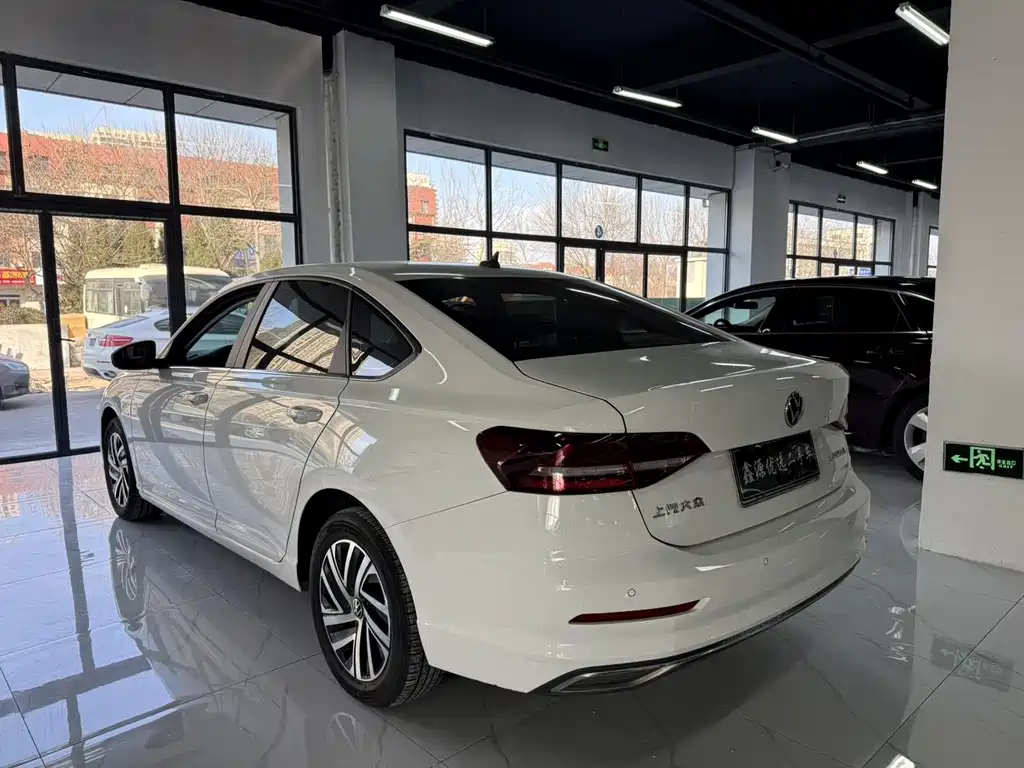 Volkswagen Lavida 2022