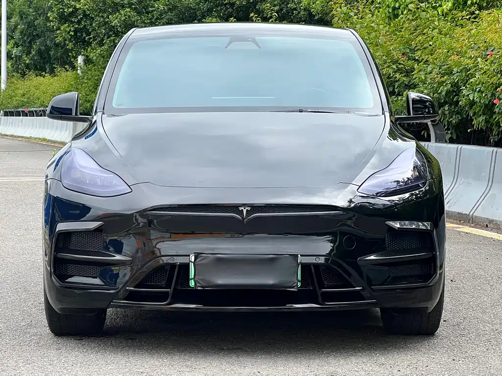 Tesla Model Y 2022 — фото 2