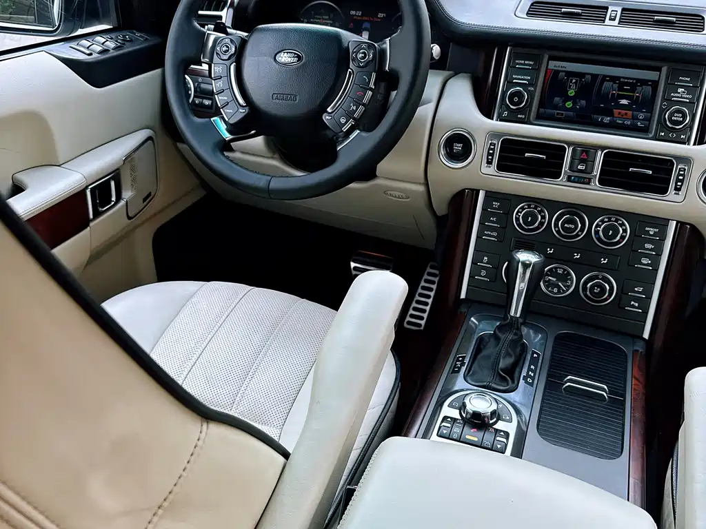 Land Rover Range Rover 2012 — фото 13