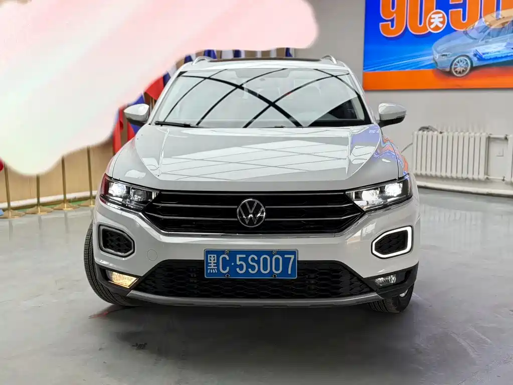 Volkswagen T-Roc 2022 — фото 2