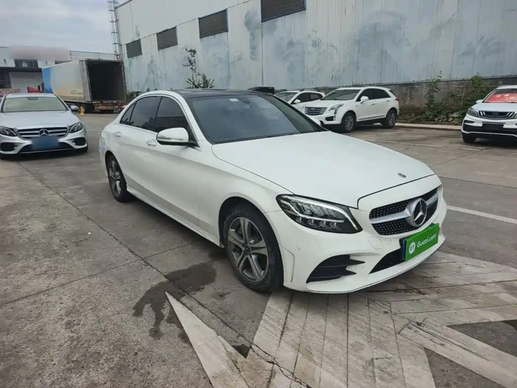 Mercedes-Benz C-Class 2019 — фото 4