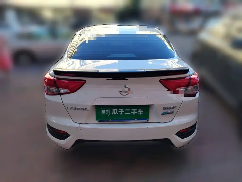 Nissan Bluebird 2019