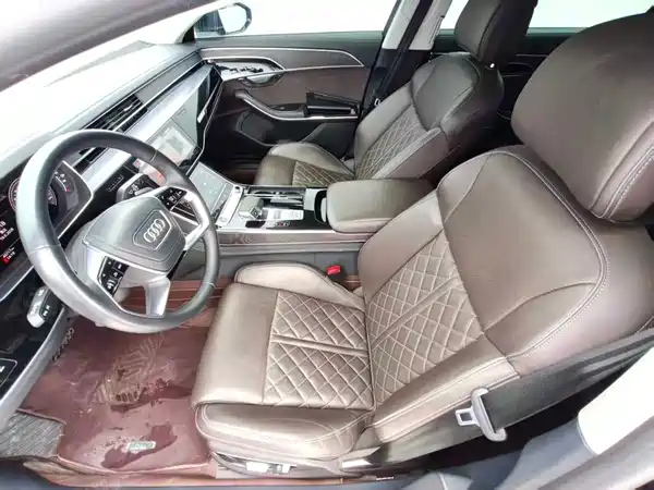 Audi A8 2023
